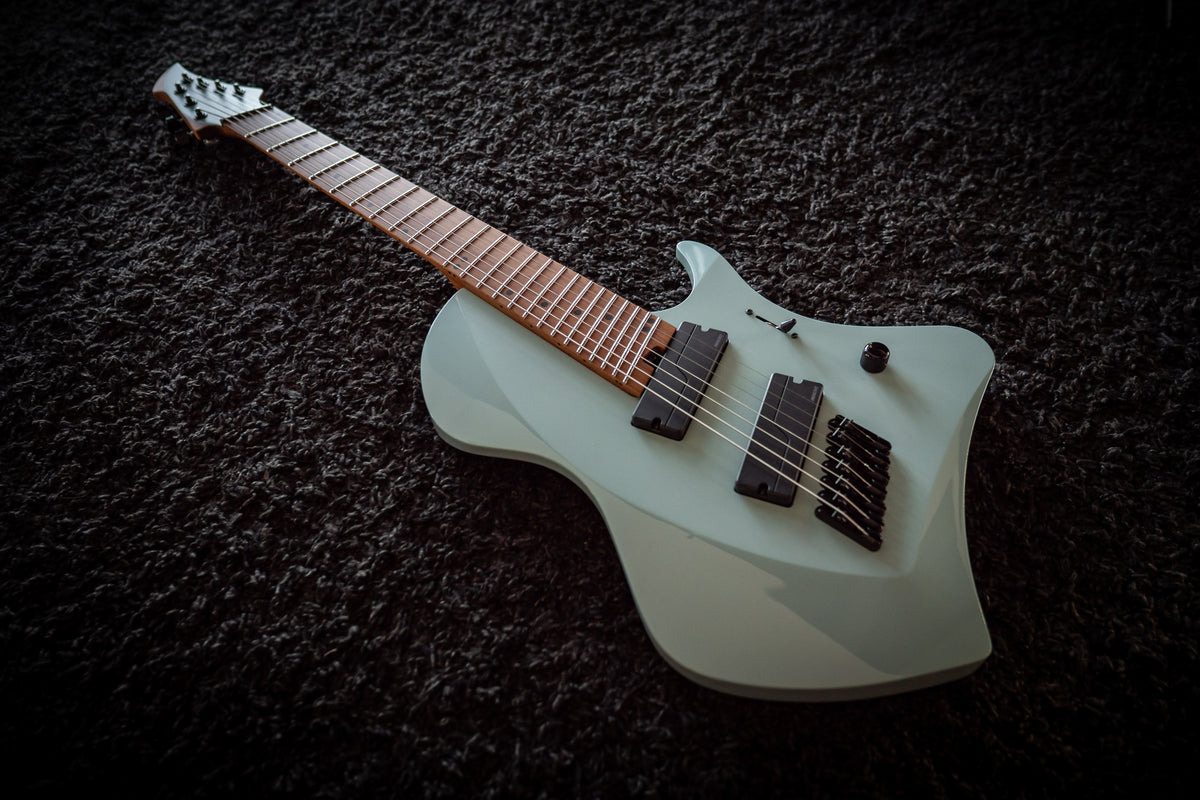 J Larada 7 // Sage [Roasted Maple]