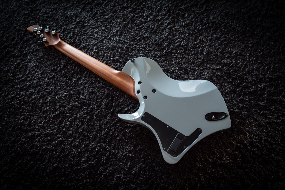 J Larada 7 // Chalk // Roasted Maple