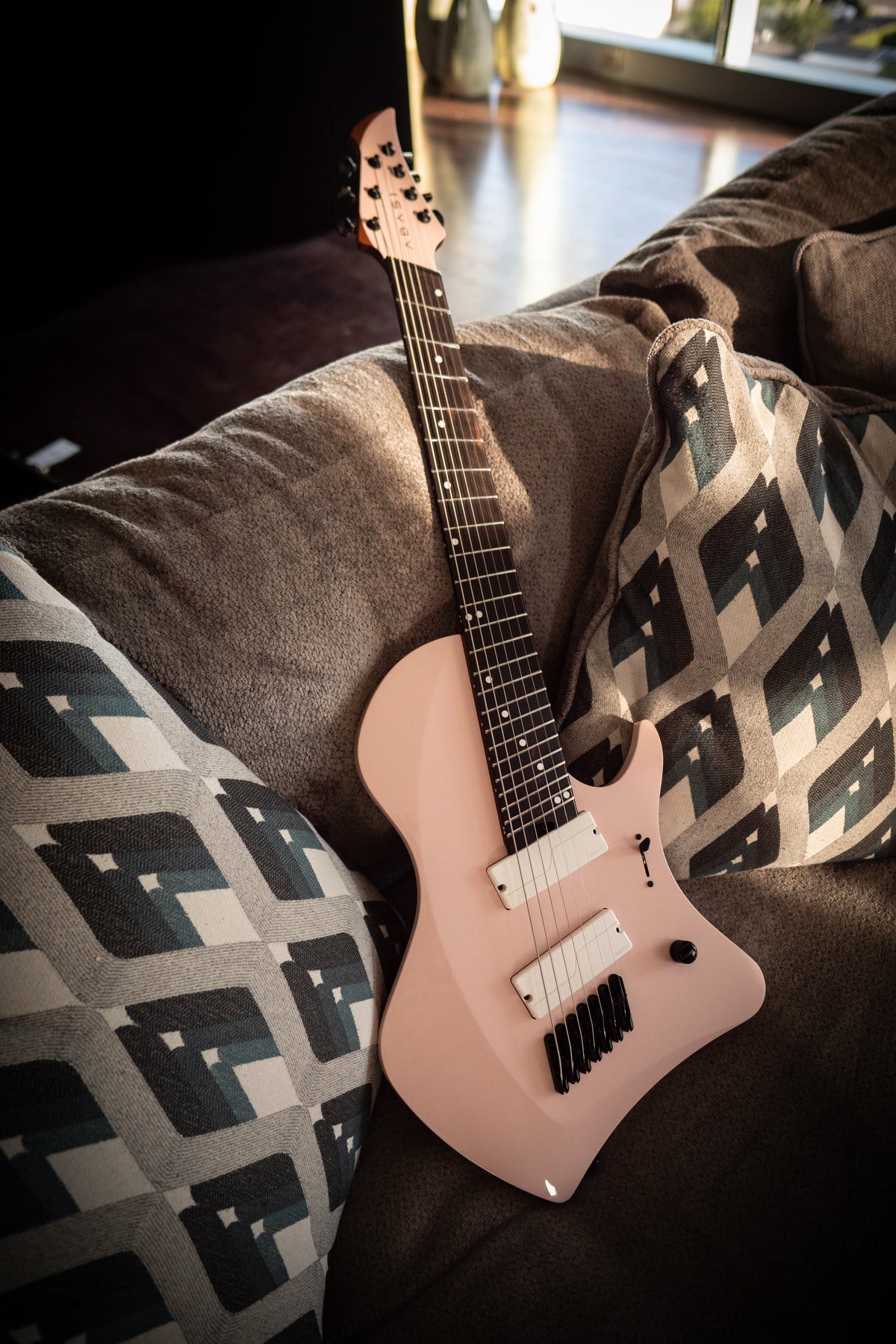J Larada 7 // Shell Pink [Roasted Maple Neck + Ebony FB]