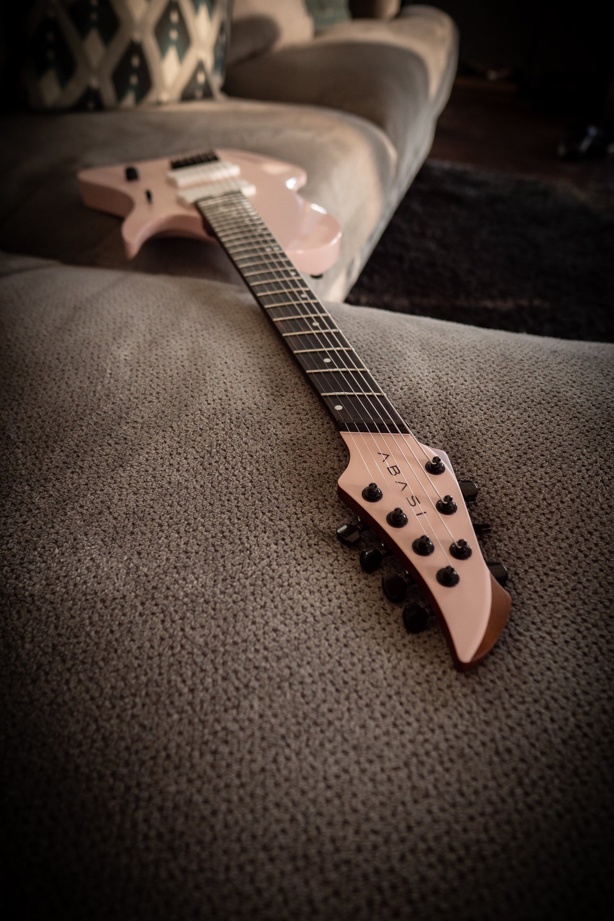 J Larada 7 // Shell Pink [Roasted Maple Neck + Ebony FB]
