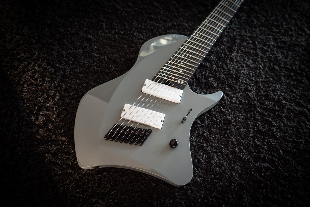 J Larada 8 // Chalk [White PU]