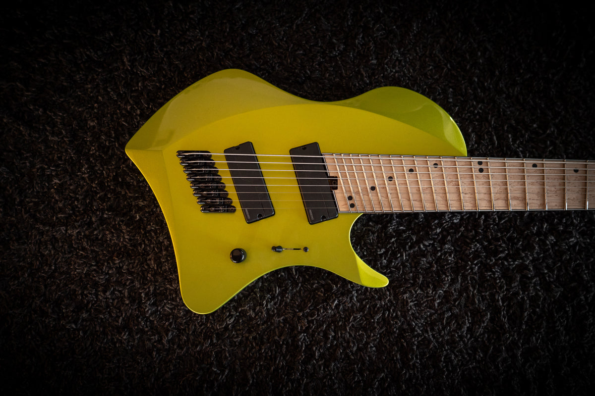 LARADA 8 // Master Series // Artura Green