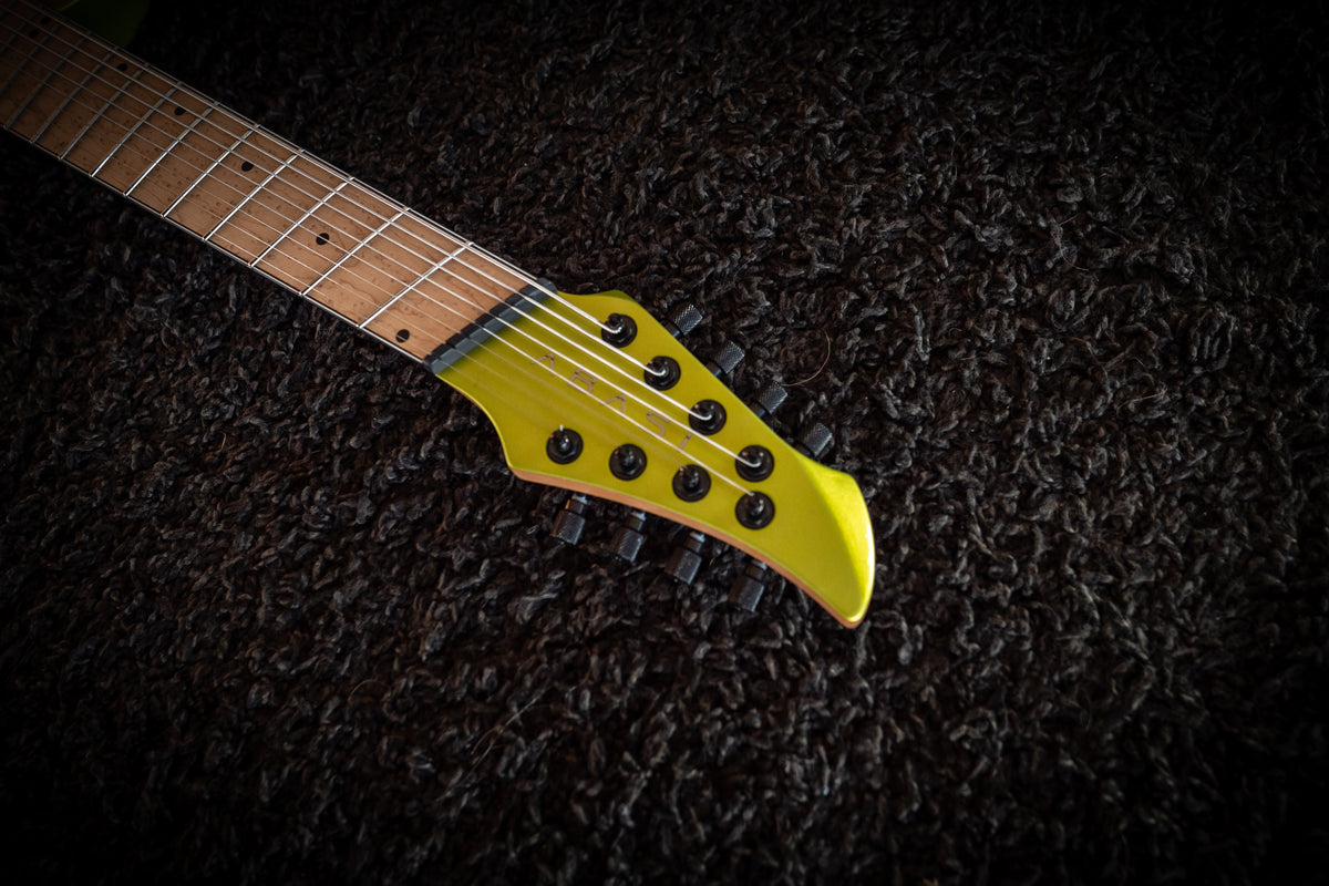 LARADA 8 // Master Series // Artura Green