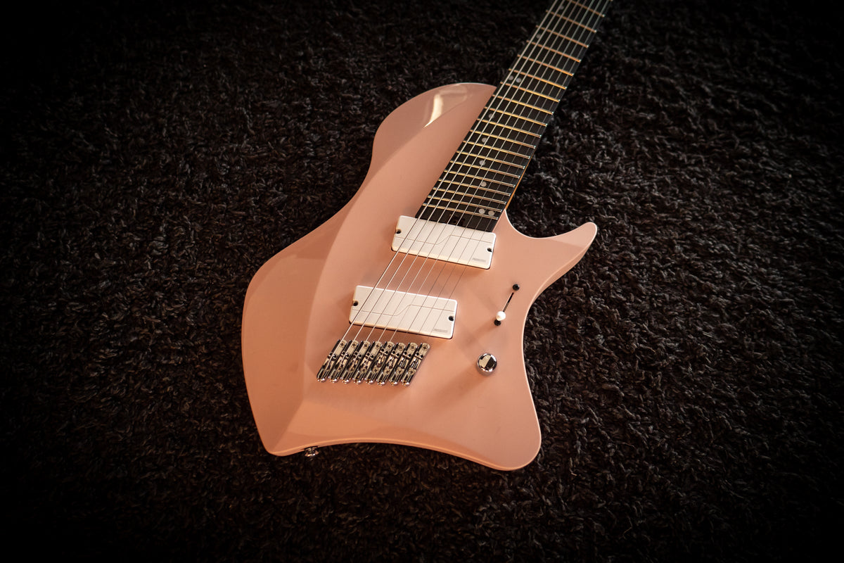 LARADA 8 // Master Series // Shell Pink [Roasted Maple]