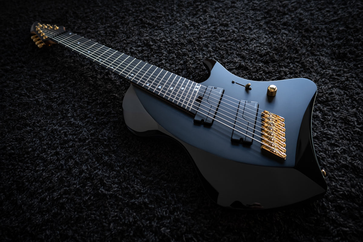 LARADA 8 // Master Series // Black Beauty [2022]