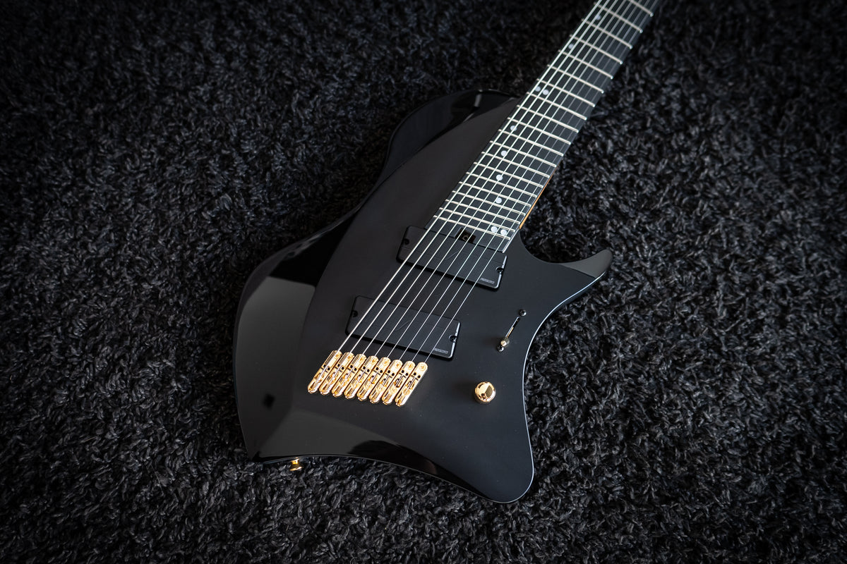 LARADA 8 // Master Series // Black Beauty [2022]