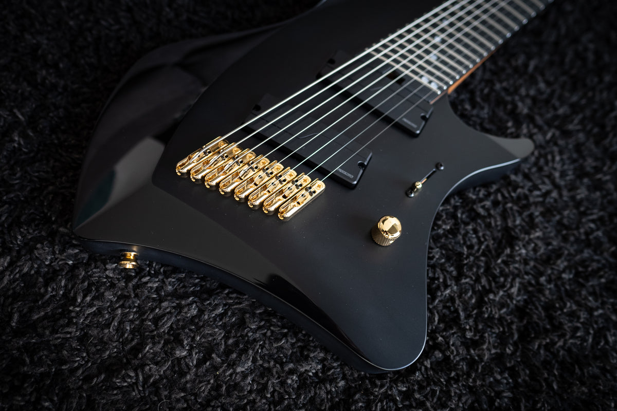 LARADA 8 // Master Series // Black Beauty [2022]