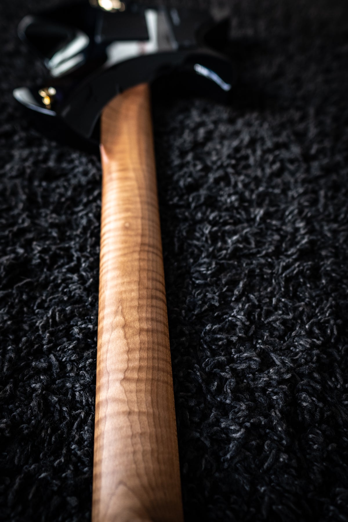 LARADA 6 // Master Series // Amberburst