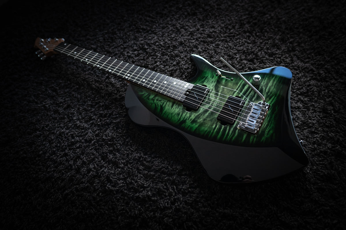 LARADA 6 // Master Series // Emeraldburst