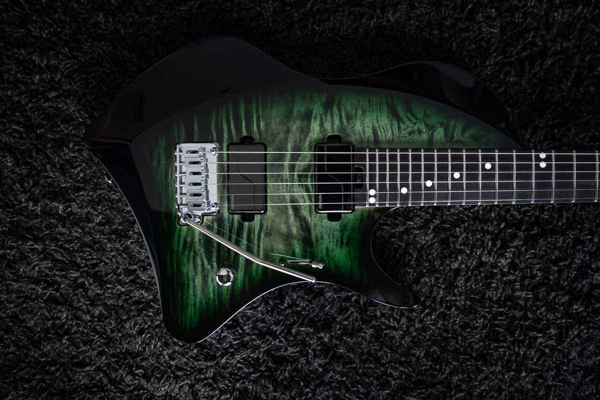 LARADA 6 // Master Series // Emeraldburst