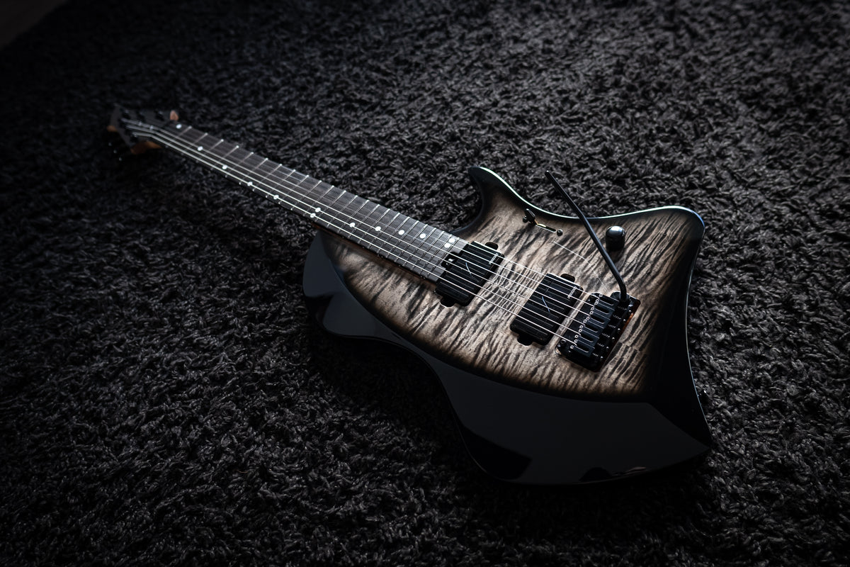 LARADA 6 // Master Series // Lunaburst