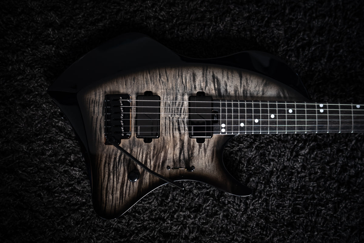 LARADA 6 // Master Series // Lunaburst