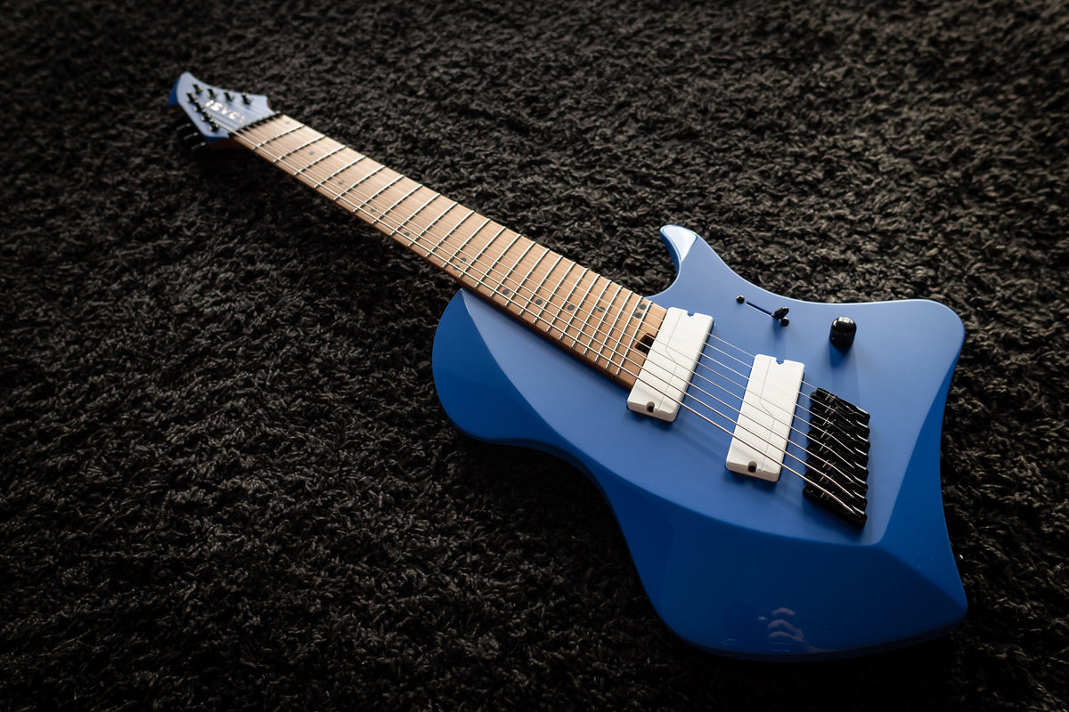 LARADA 8 // Master Series // Clarion Blue [Roasted Maple FB, 2022]