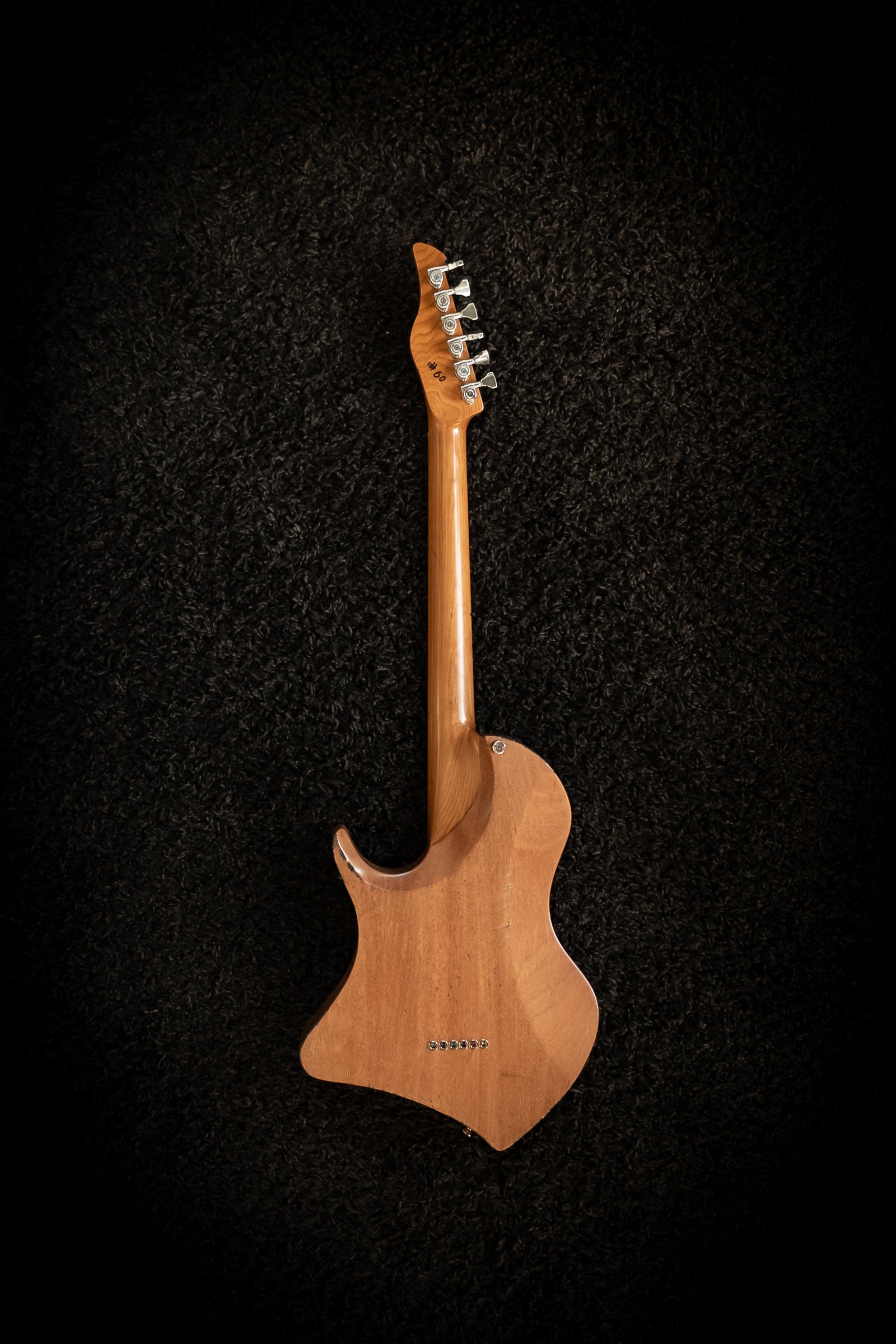 LARADA SPACE T // Porcelain [2-Stage Relic, Roasted Maple]