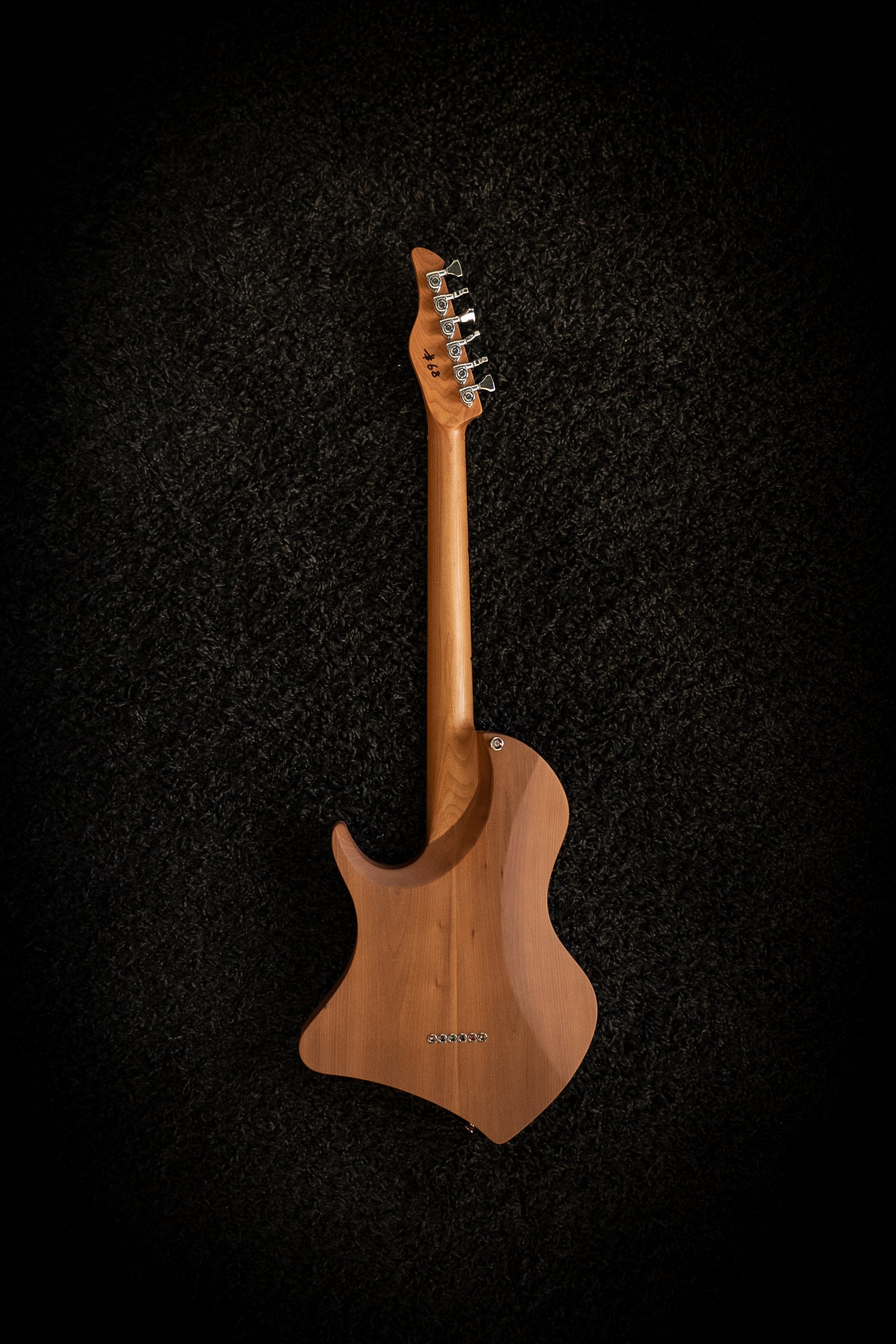 LARADA SPACE T // Violinburst [Roasted Basswood]