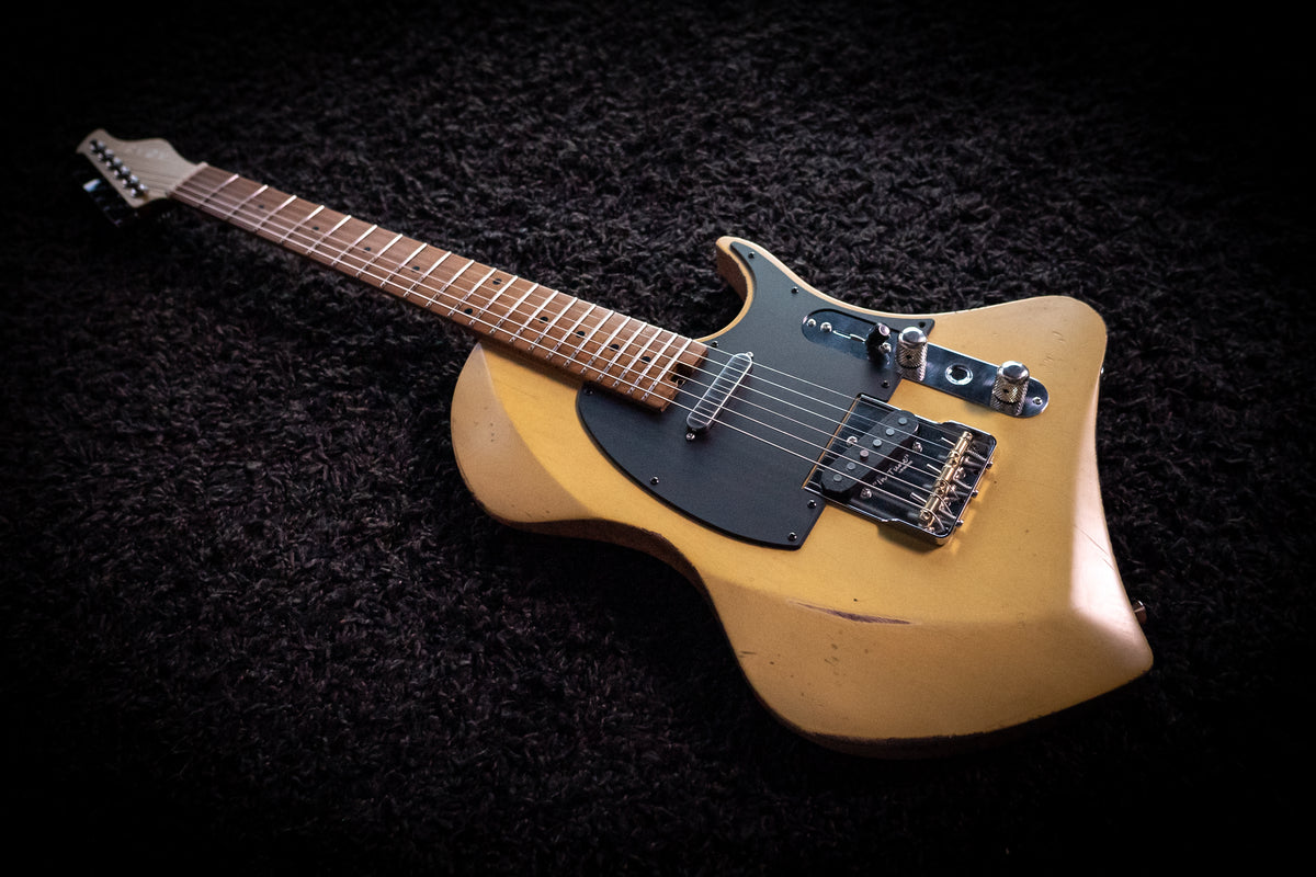 LARADA SPACE T // Tradition [Relic, Roasted Maple FB]