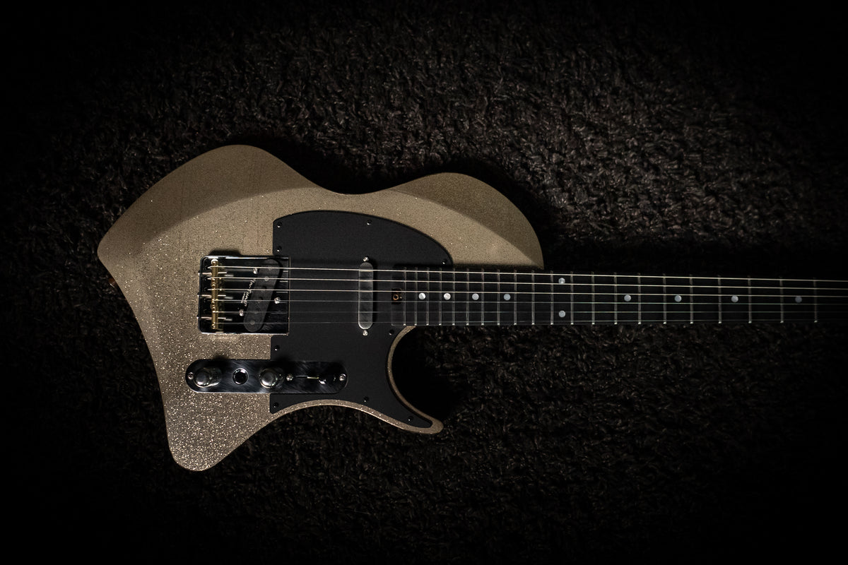 LARADA SPACE T // Champagne Supernova [Relic]