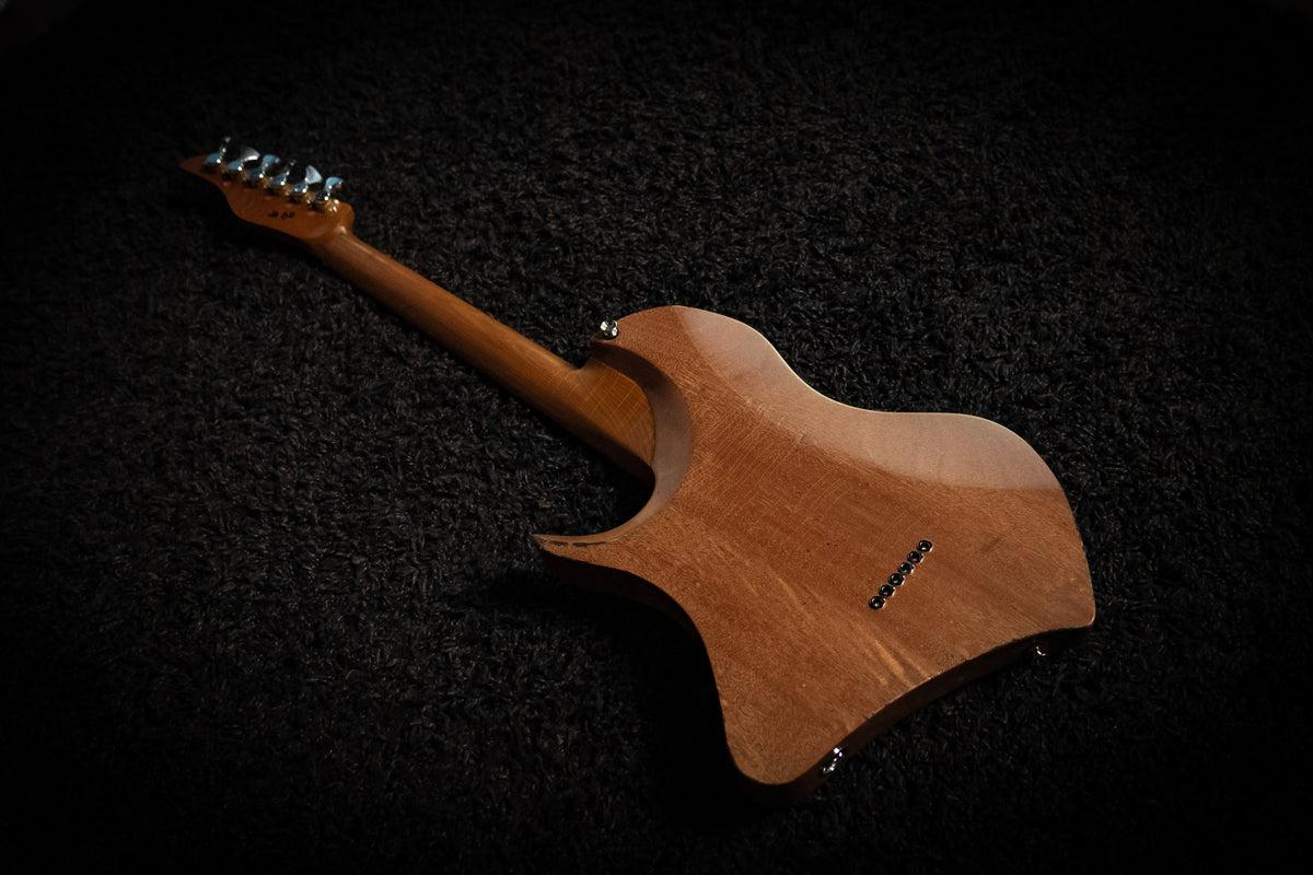 LARADA SPACE T // Porcelain [2-Stage Relic, Roasted Maple]