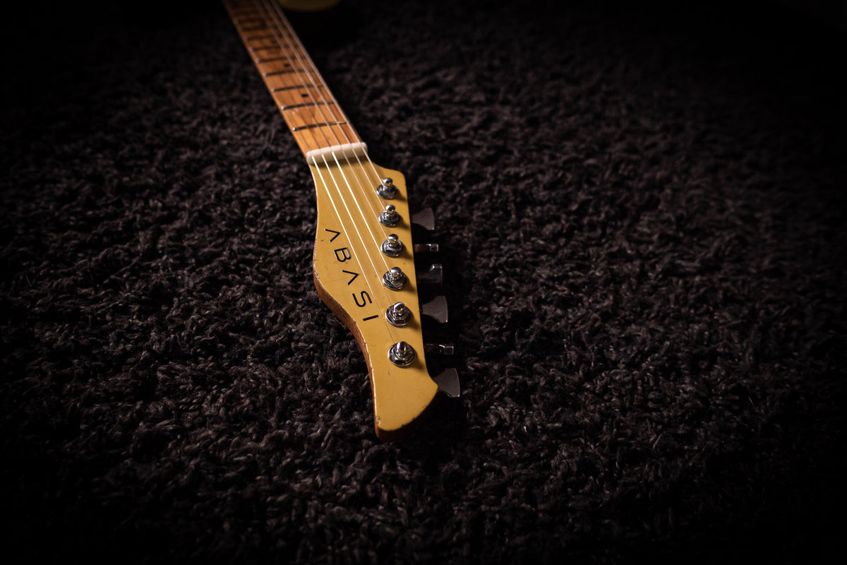 LARADA SPACE T // Tradition [Relic, Roasted Basswood]