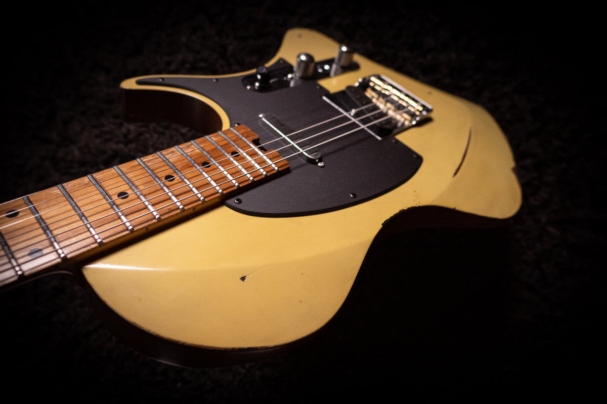 LARADA SPACE T // Tradition [Relic, Roasted Basswood]