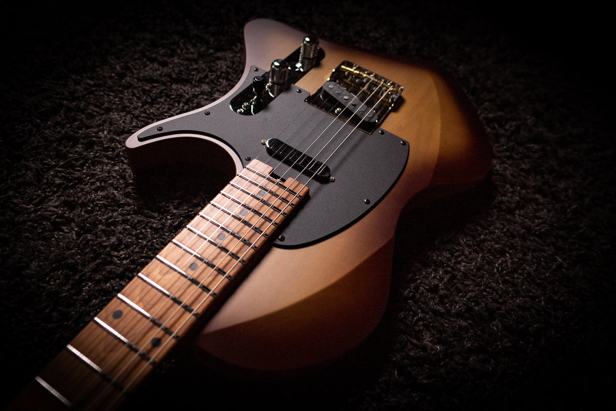 LARADA SPACE T // Violinburst [Roasted Basswood]