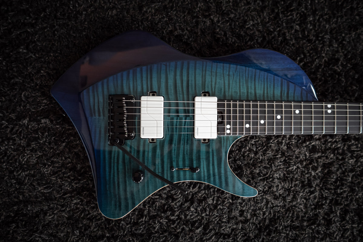 LARADA 6 // Master Series // Oceanburst