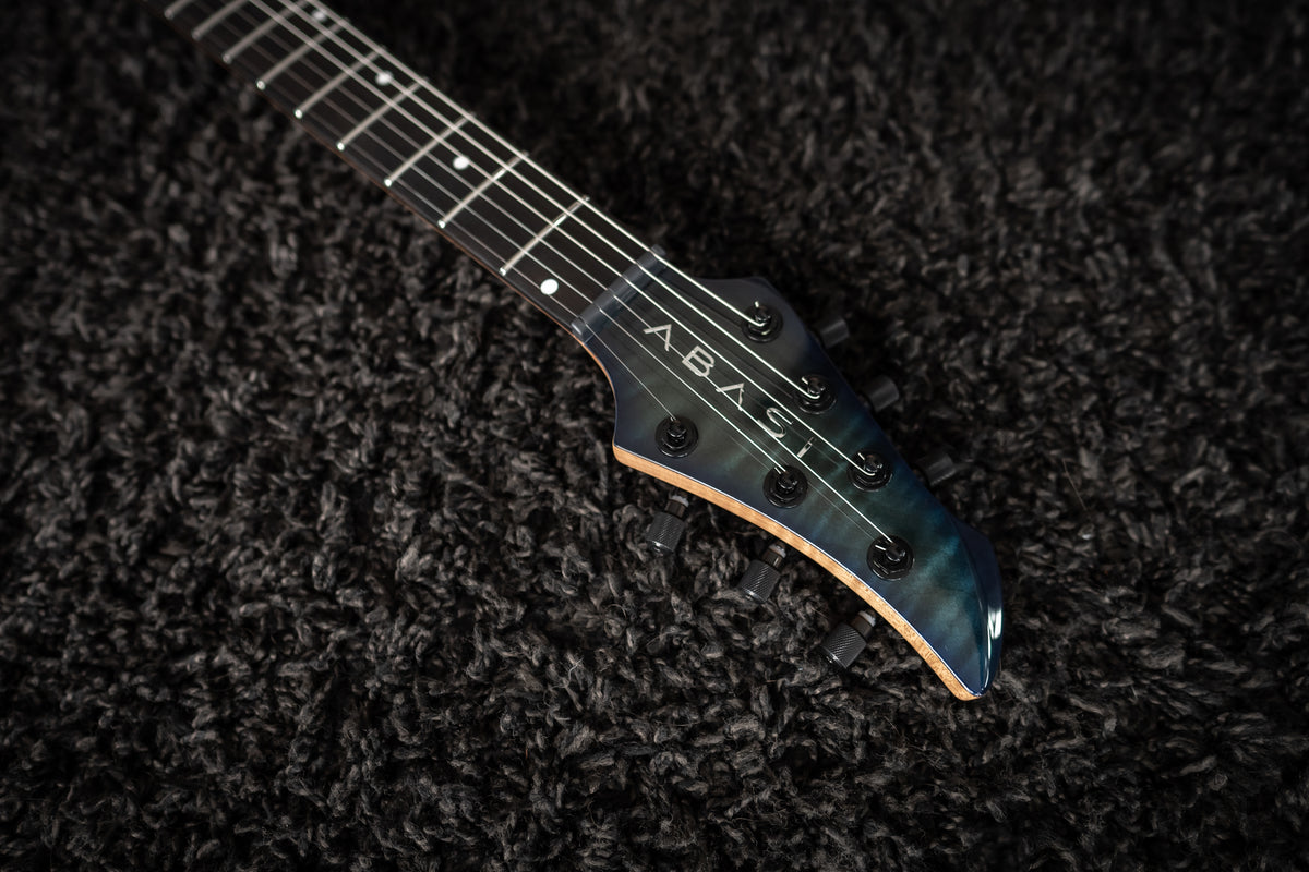 LARADA 6 // Master Series // Oceanburst