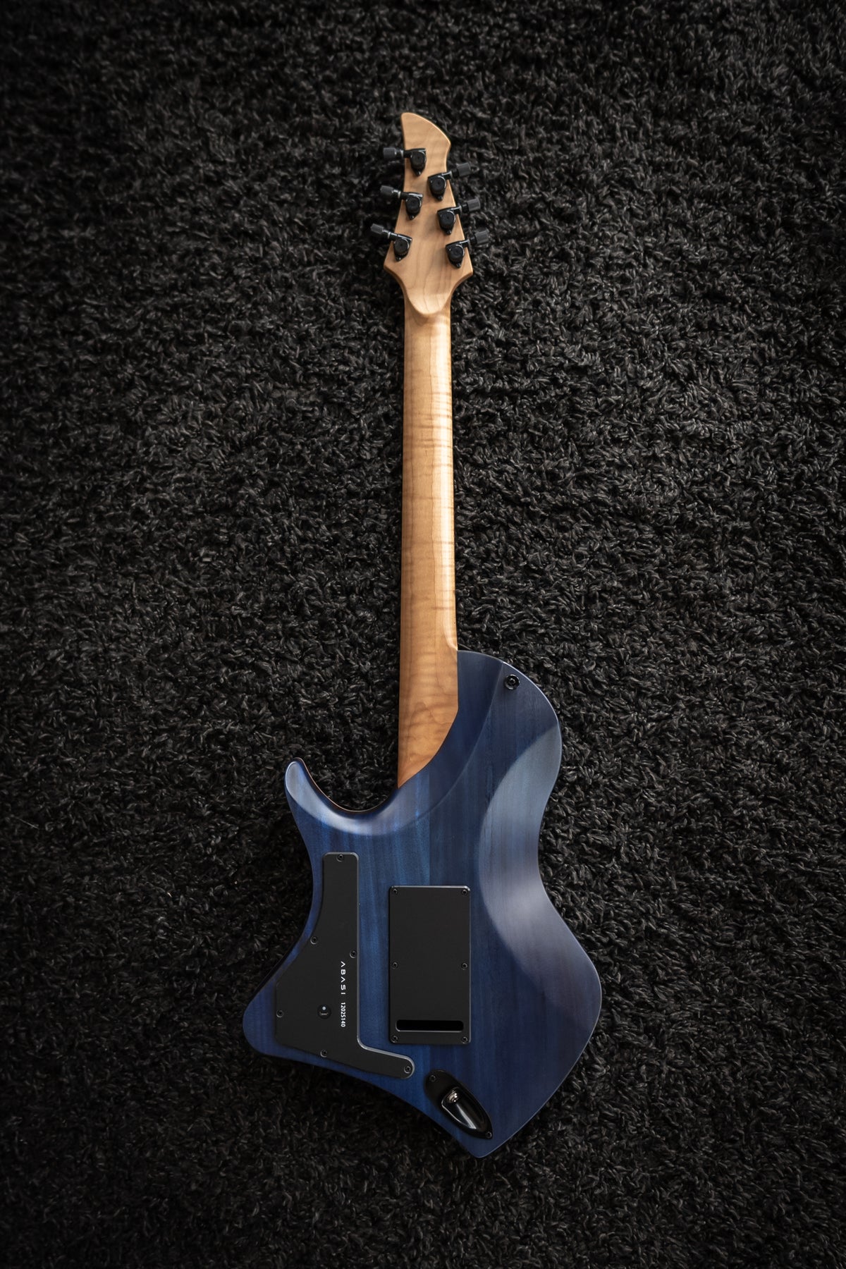 LARADA 6 // Master Series // Oceanburst