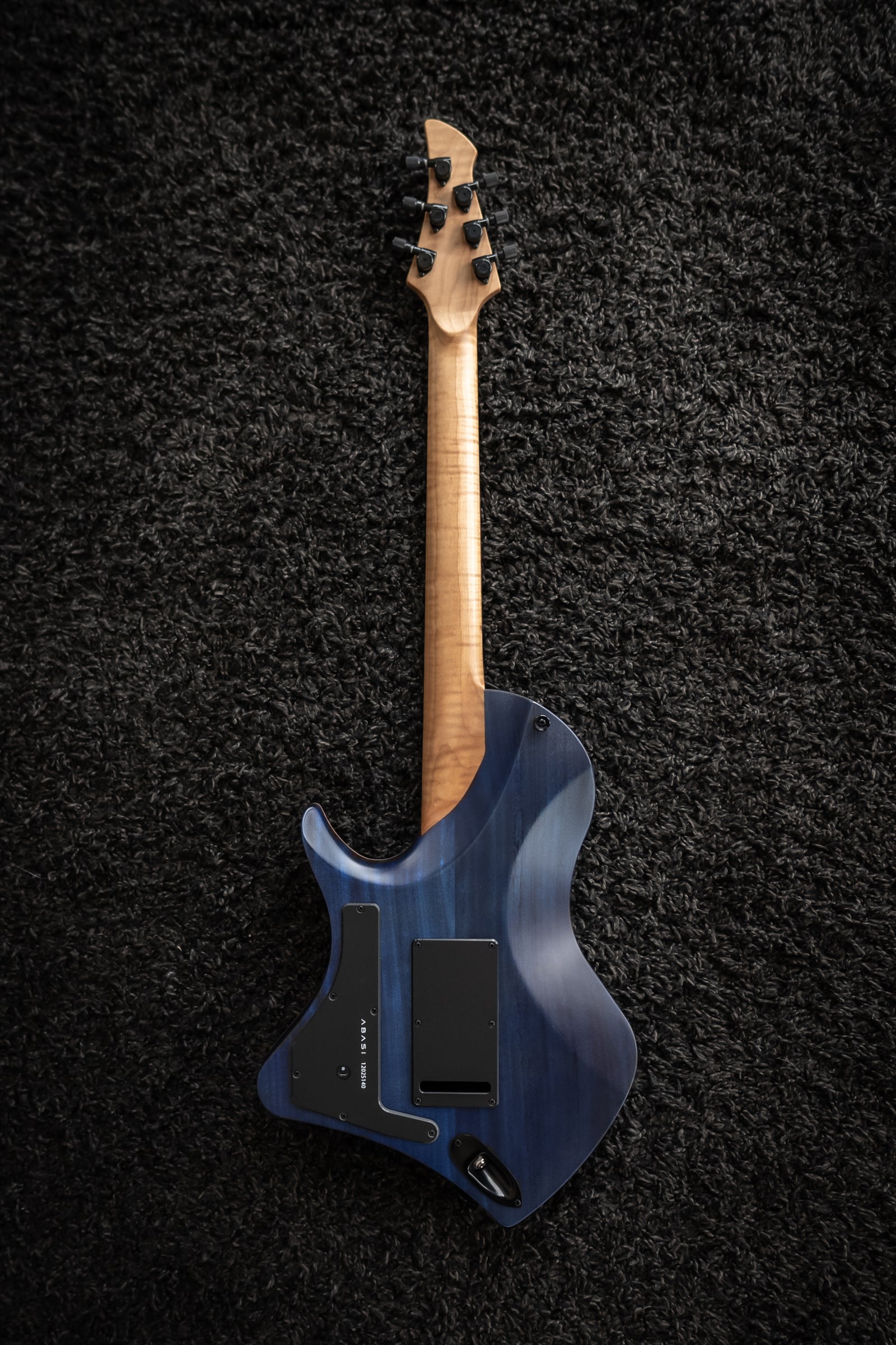 LARADA 6 // Master Series // Oceanburst