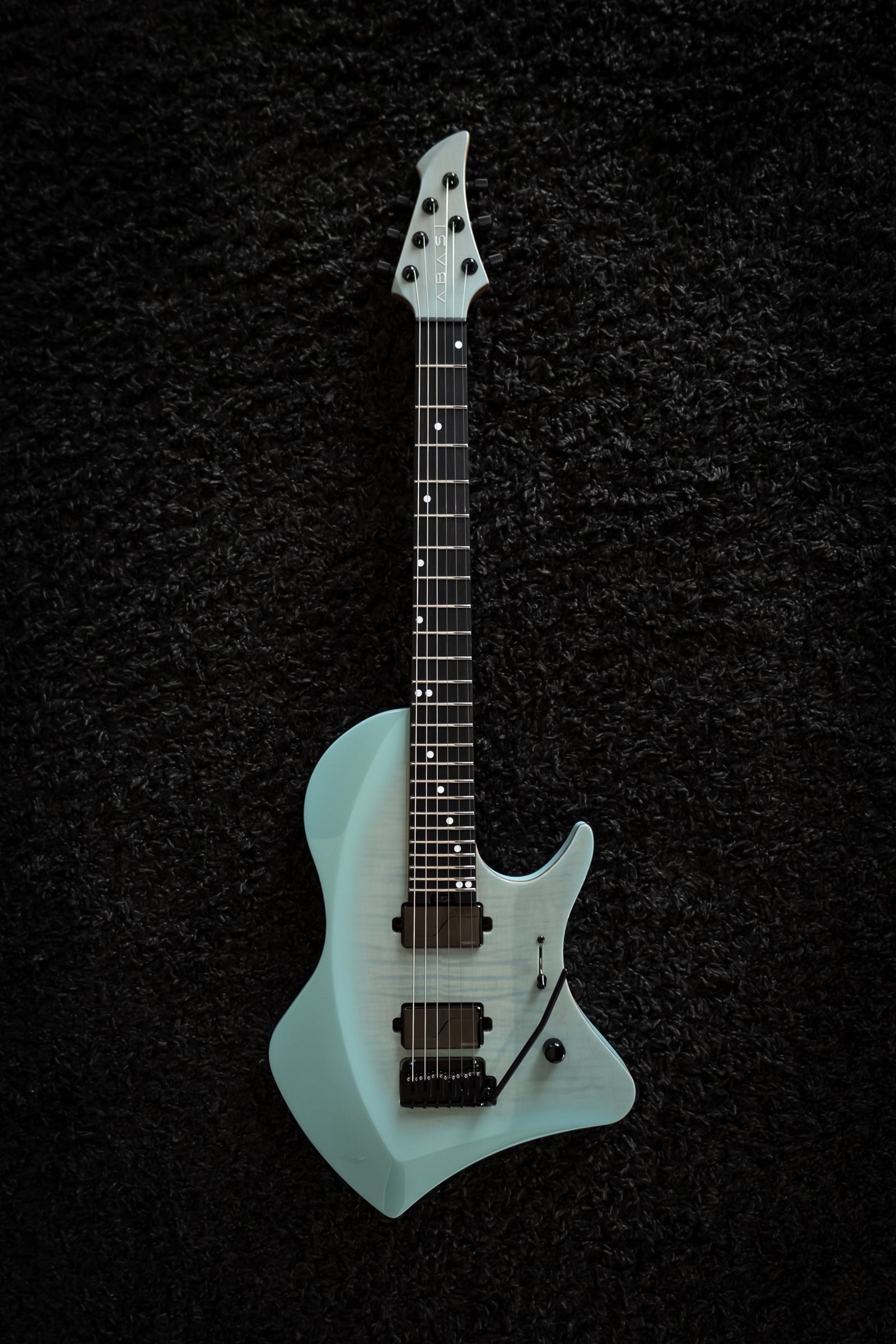 LARADA 6 // Master Series // Jade