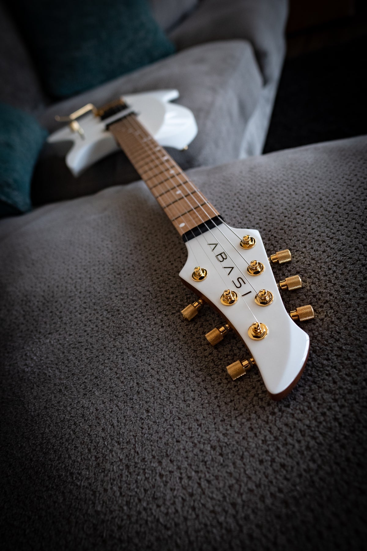 LARADA 6 // Master Series // Tundra