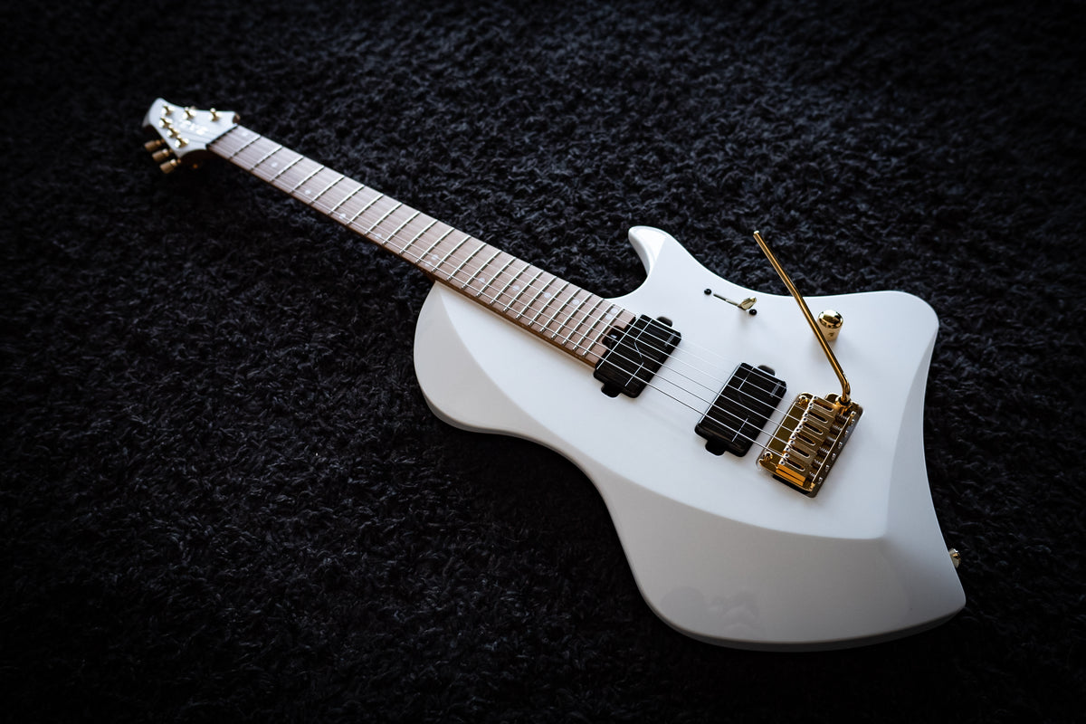 LARADA 6 // Master Series // Tundra