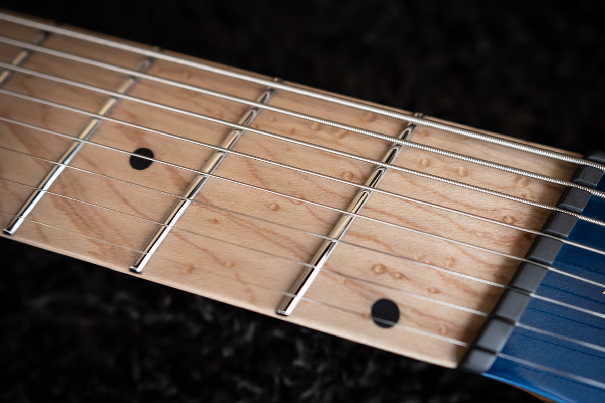 LARADA 8 // Master Series // Ultramarine