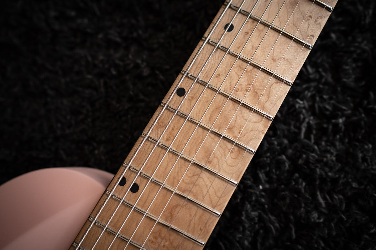 LARADA 8 // Master Series // Shell Pink [2022]