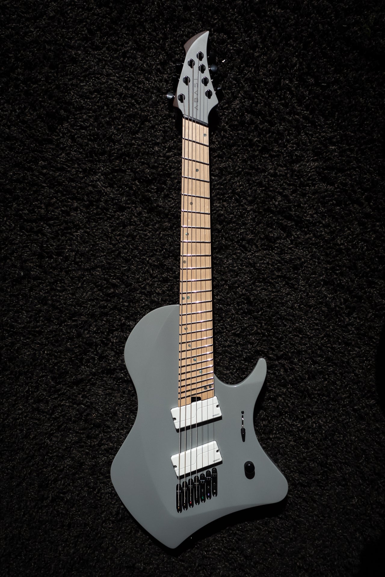 J Larada 7 // Chalk // Maple FB