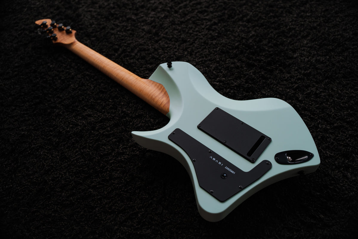 LARADA 6 // Master Series // Sage