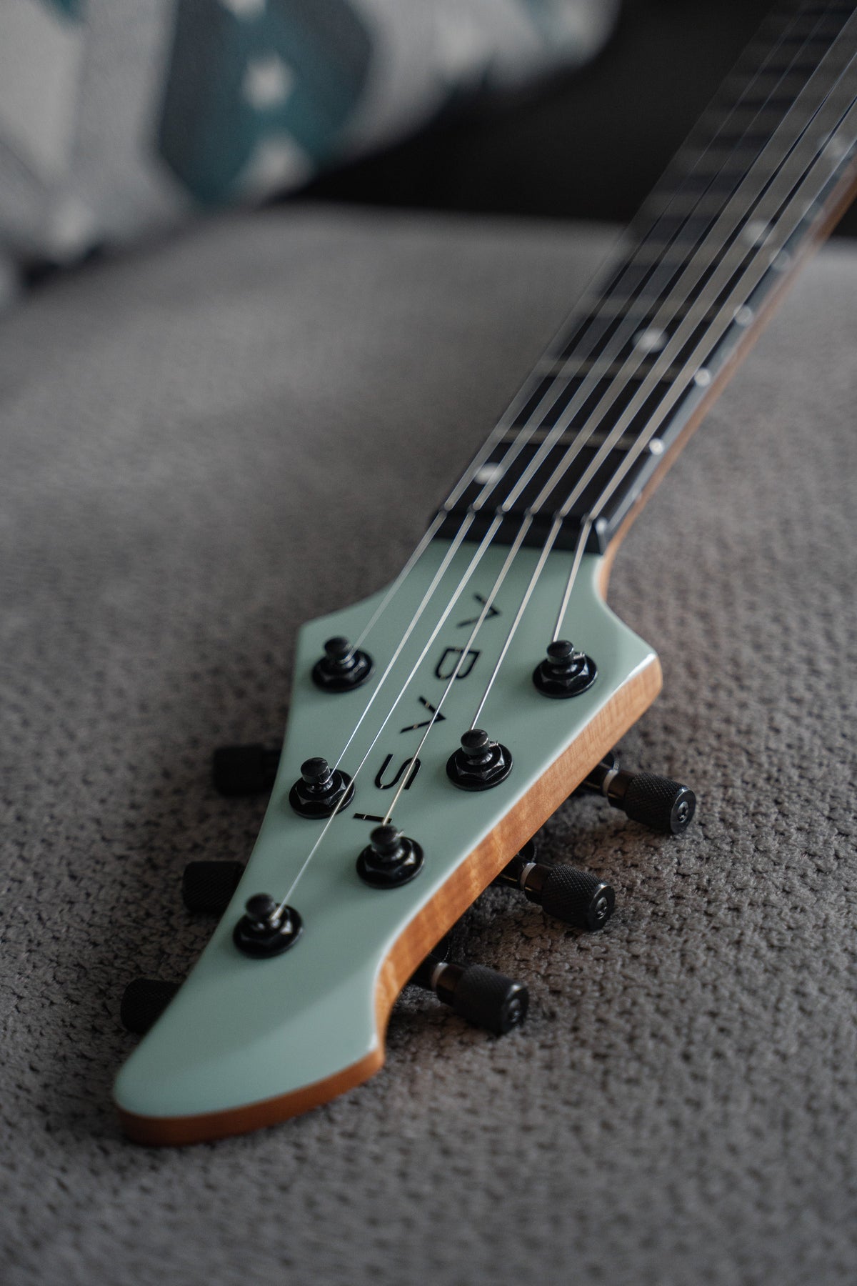 LARADA 6 // Master Series // Sage [B-stock]