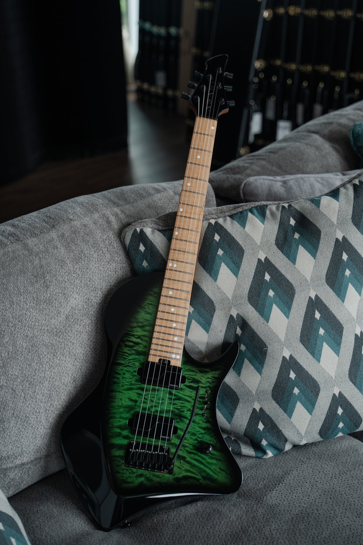 LARADA 6 // Master Series // Emeraldburst II