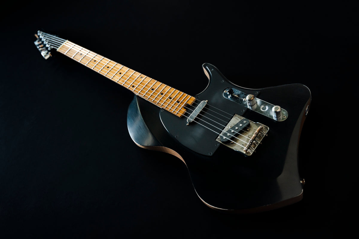 LARADA SPACE T // Black Raven [Relic]