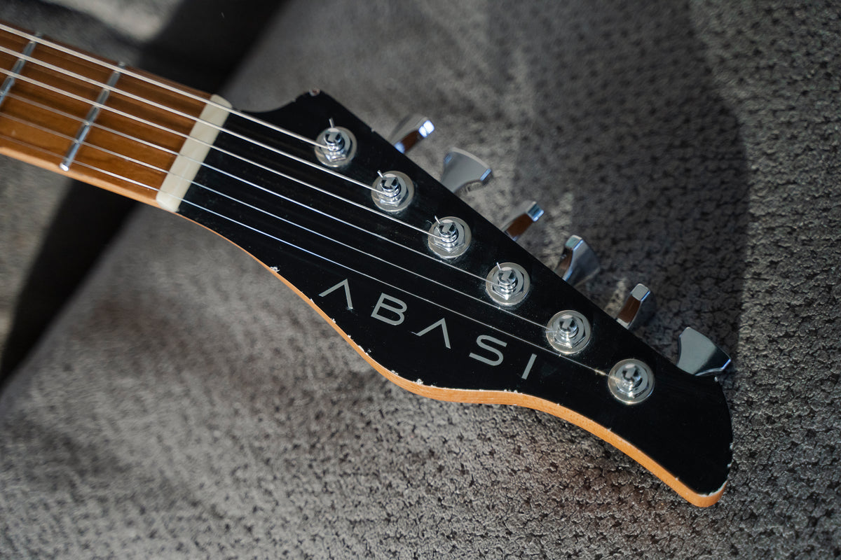 LARADA SPACE T // Black Raven [Relic]