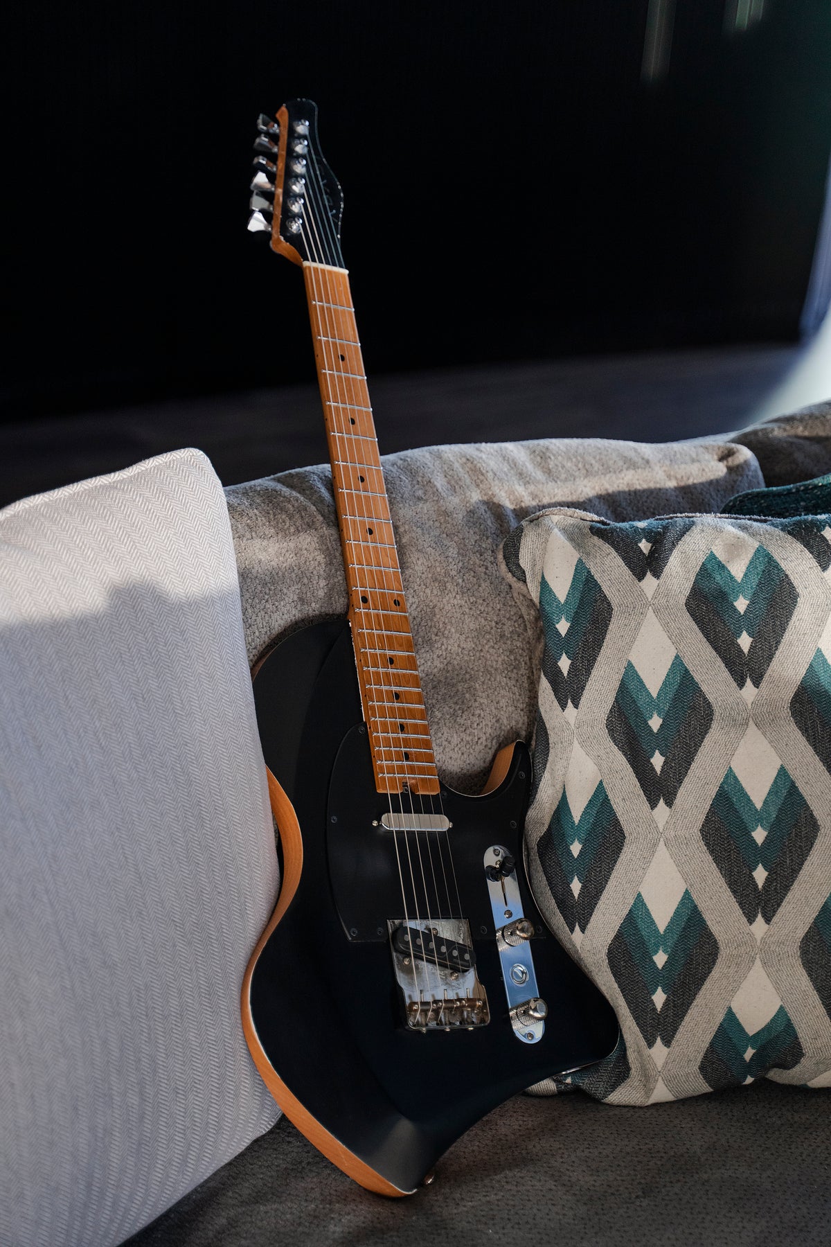 LARADA SPACE T // Black Raven [Relic]