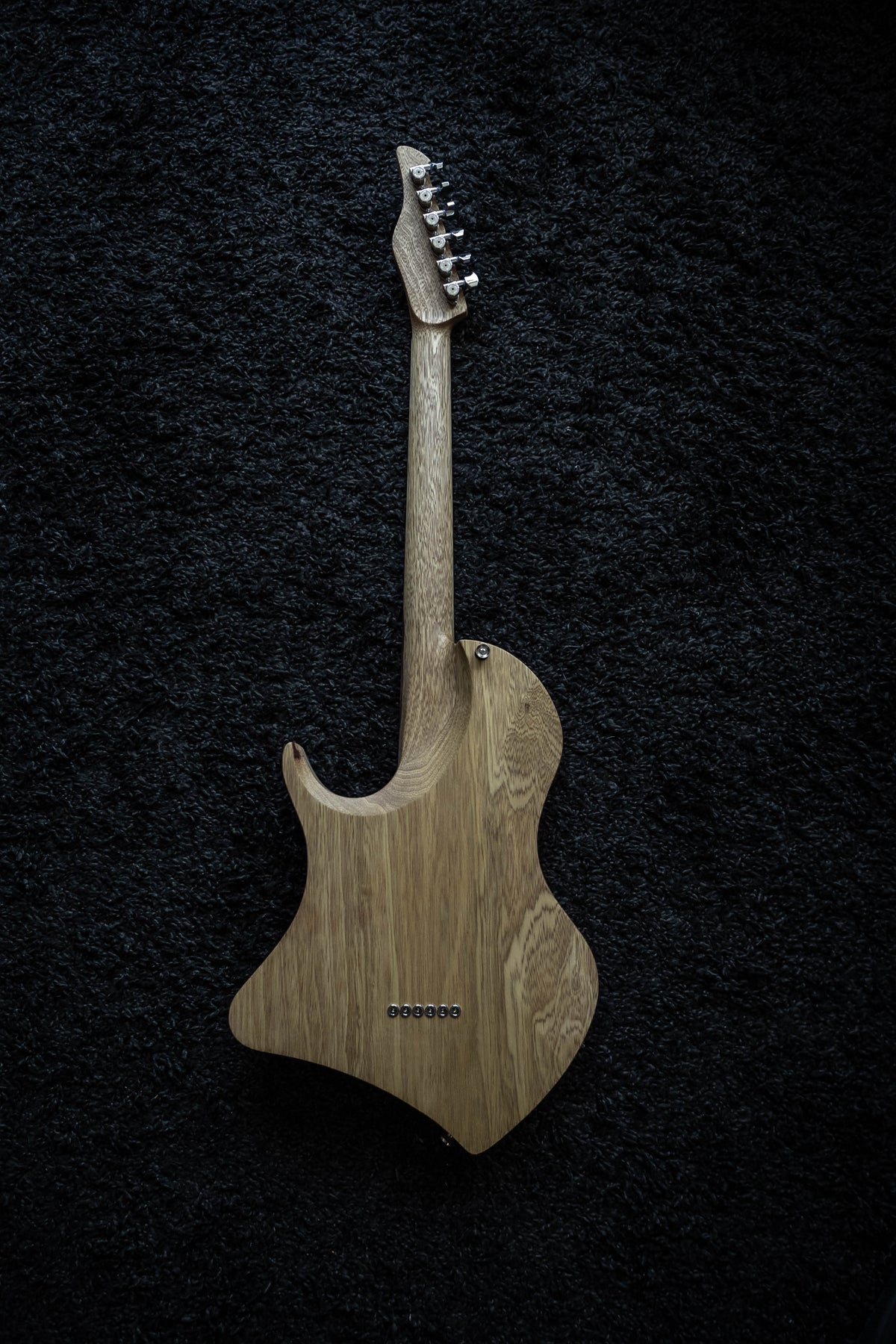 LARADA SPACE T // Black Raven [Black Limba]