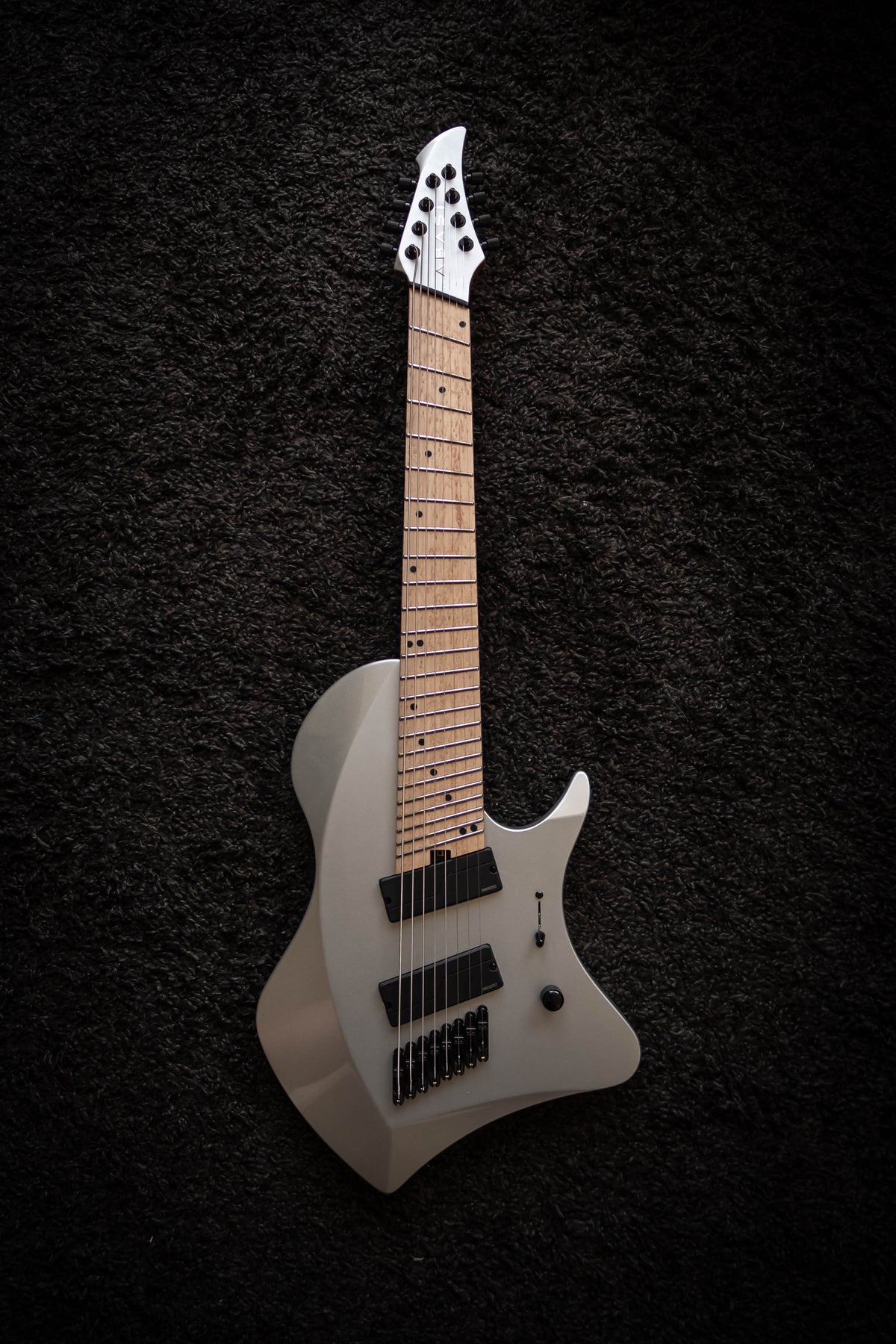 LARADA 8 // Master Series // Palladium