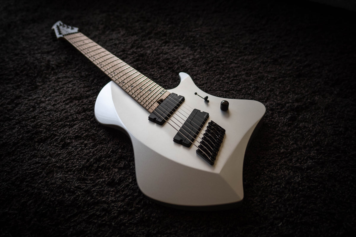 LARADA 8 // Master Series // Palladium