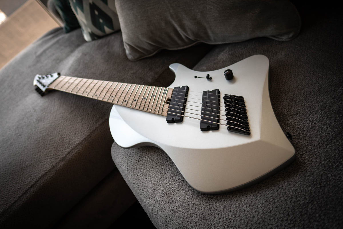 LARADA 8 // Master Series // Palladium