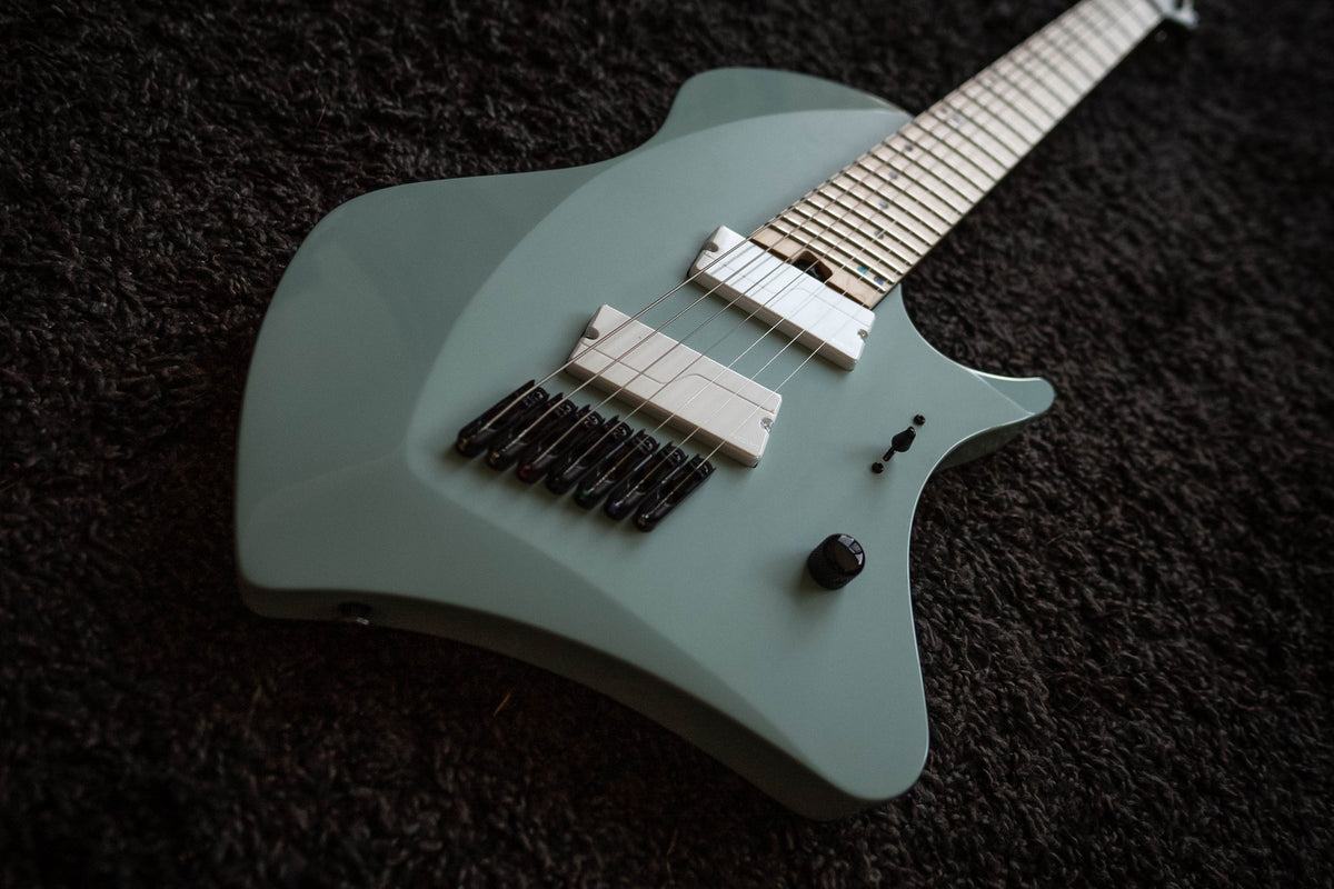 J Larada 7 // Sage // Maple FB