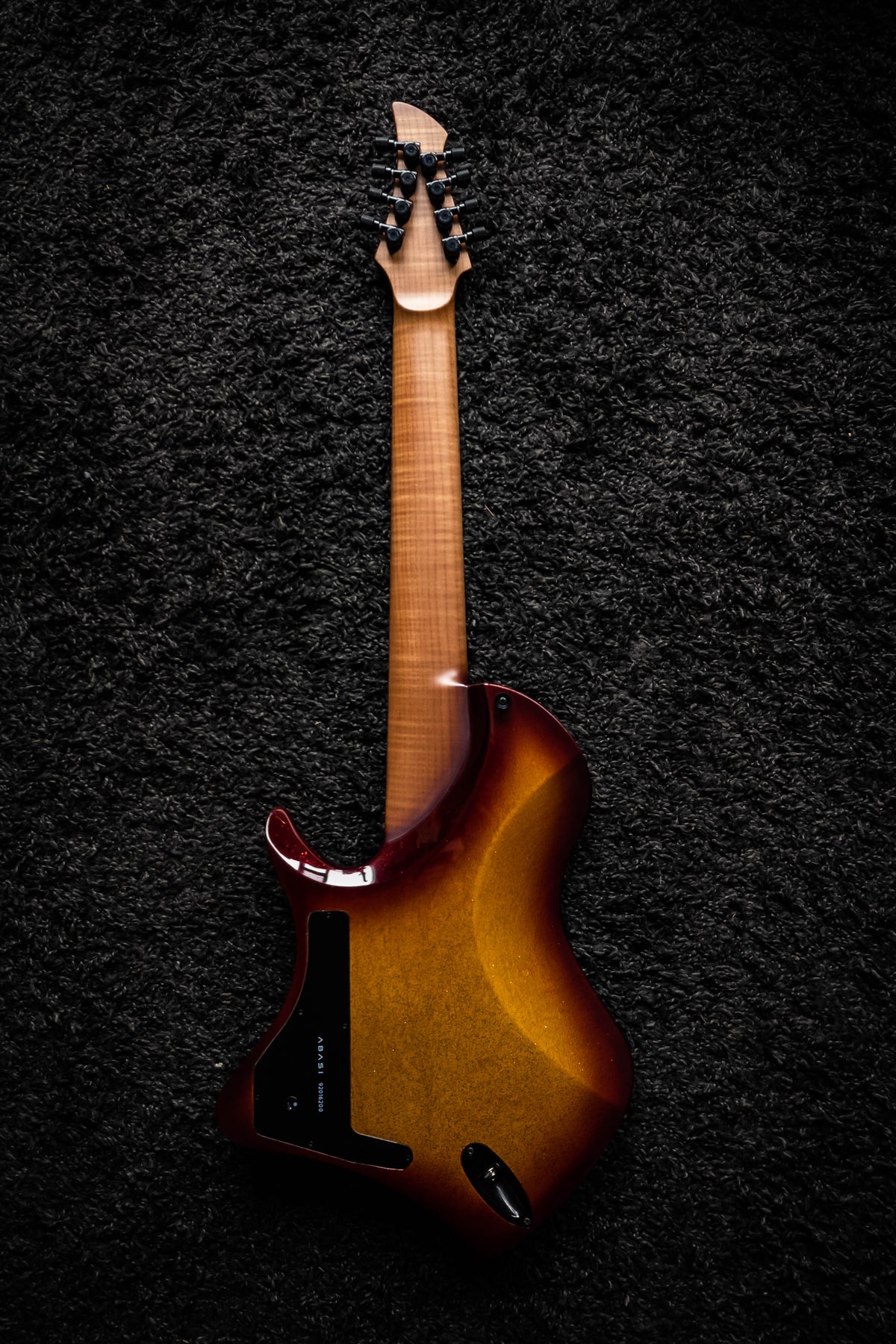 LARADA 8 // Master Series // Autumburst Goldleaf