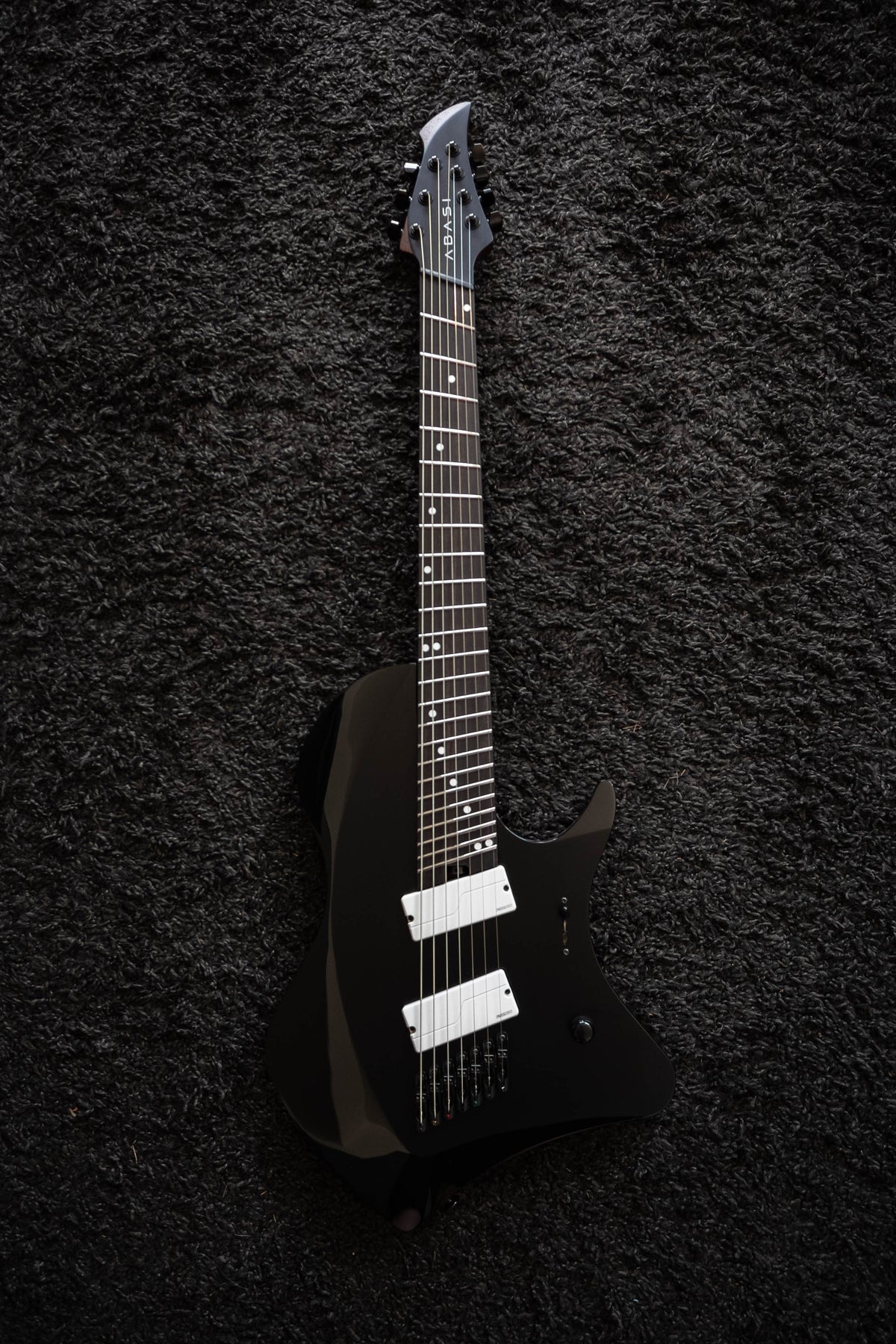 J Larada 7 // Black (White Pickups)