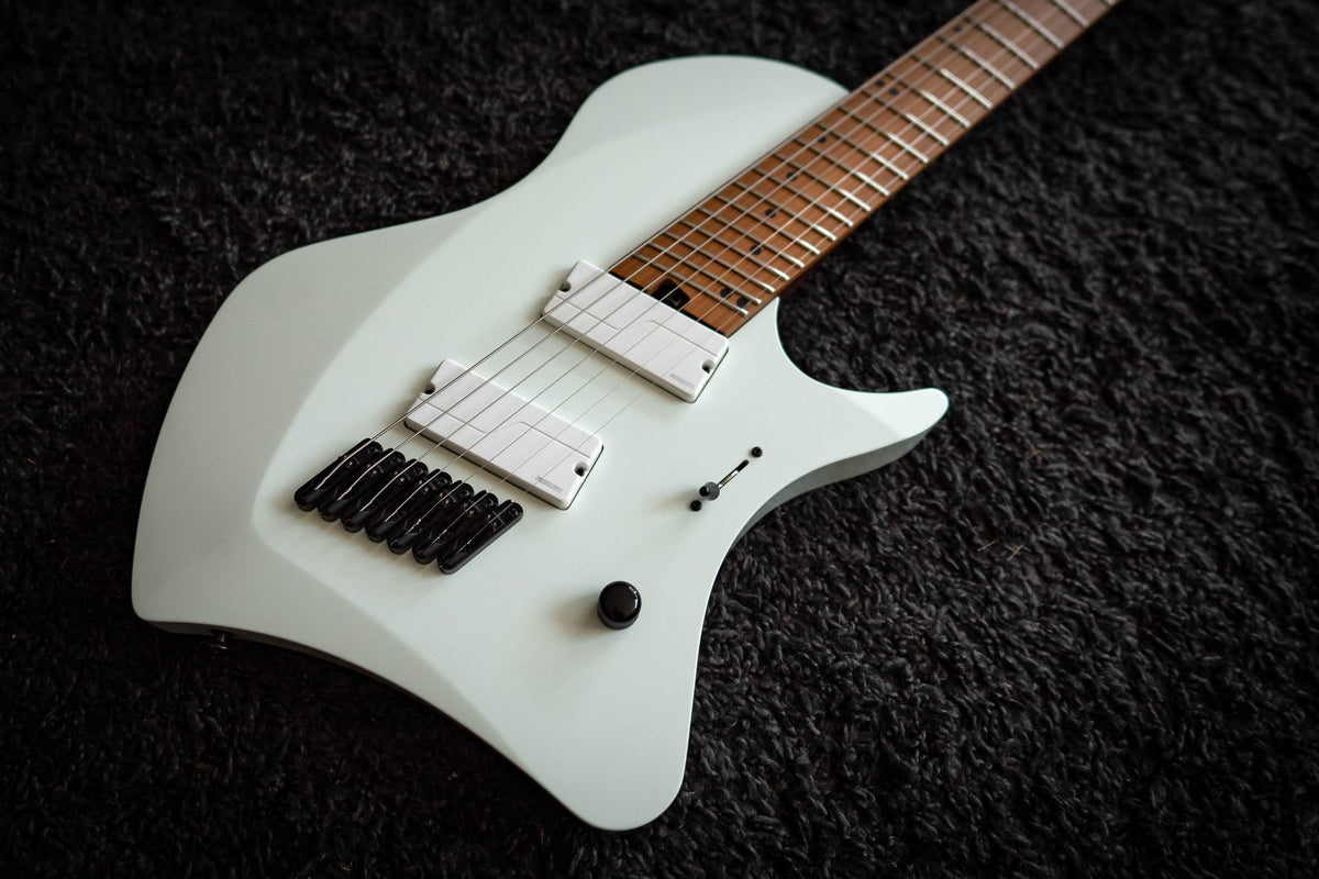 J Larada 7 // Mint (Roasted Maple FB)