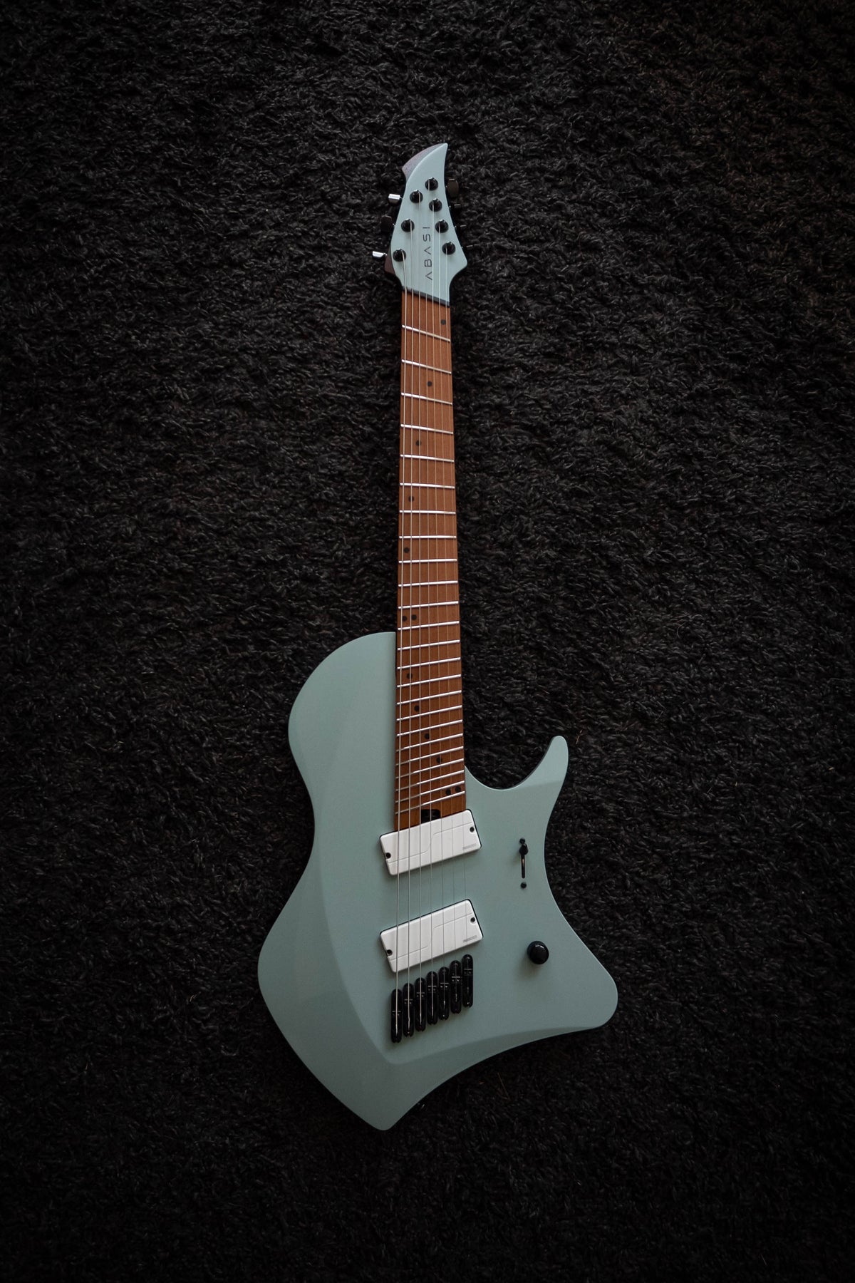 J Larada 7 // Sage (Roasted Maple FB + White PU)